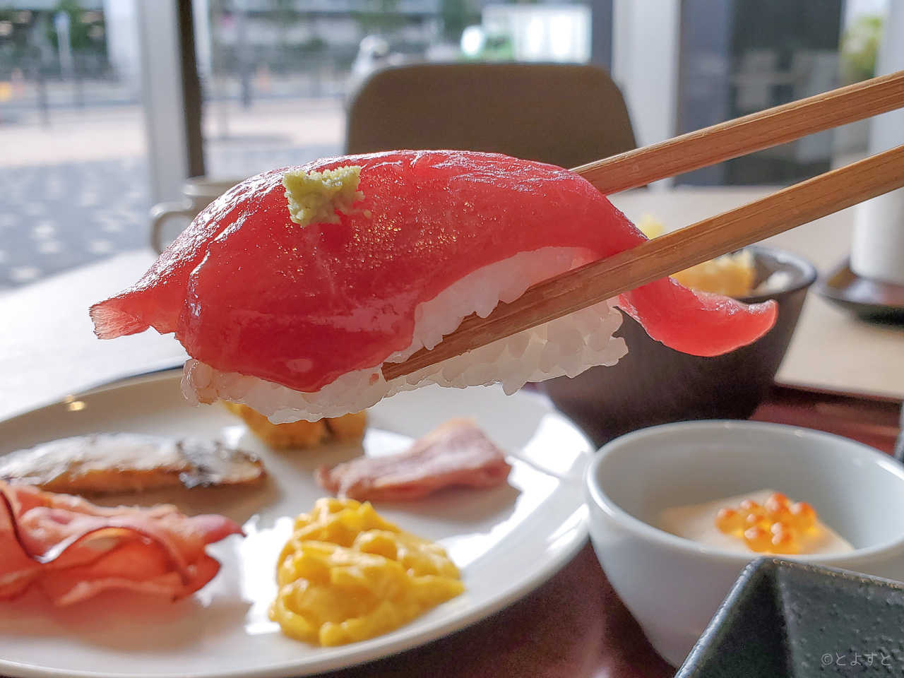 寿司も天ぷらも！レストラン「汐待茶寮」の朝食ビュッフェは豊洲市場の海鮮たっぷり！ホテルJALシティ東京 豊洲に宿泊しなくても利用できます