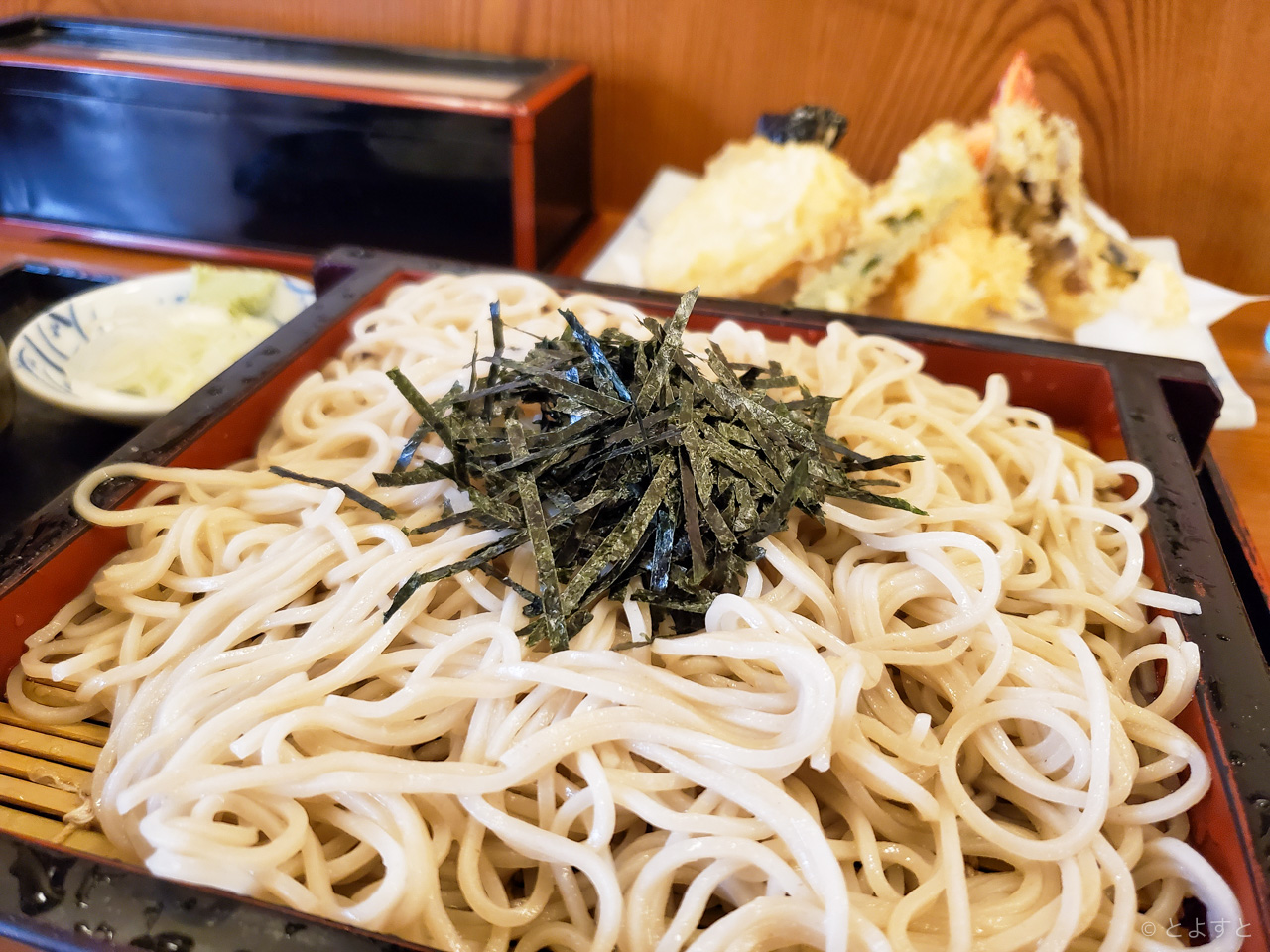 豊洲市場グルメ：「そば処 豊洲 富士見屋」おいしい蕎麦と天ぷらを安く食べられるこの店をぜひ知ってほしい！