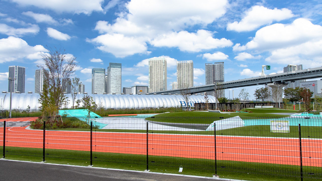 新豊洲にnikeデザインの Tokyo Sport Playground 開園へ 入場無料のスケボー場やバスケコート とよすと