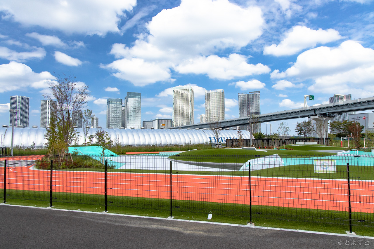 新豊洲にNIKEデザインの「TOKYO SPORT PLAYGROUND」開園へ、入場無料のスケボー場やバスケコート