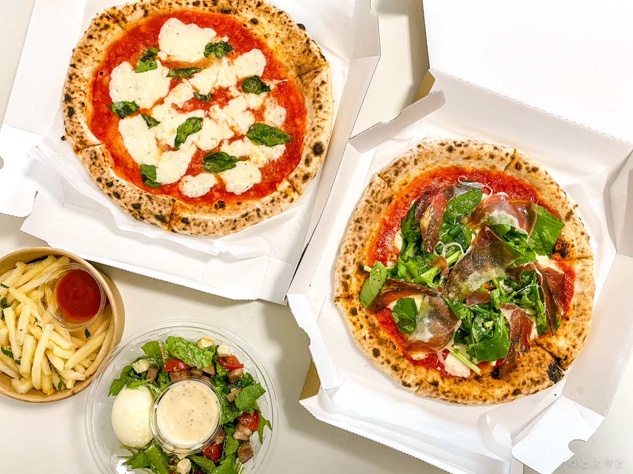 タワマン1Fのイタリアン「メリプリンチペッサ 豊洲」で新鮮野菜のピッツァをテイクアウト。ティラミスも魅力！