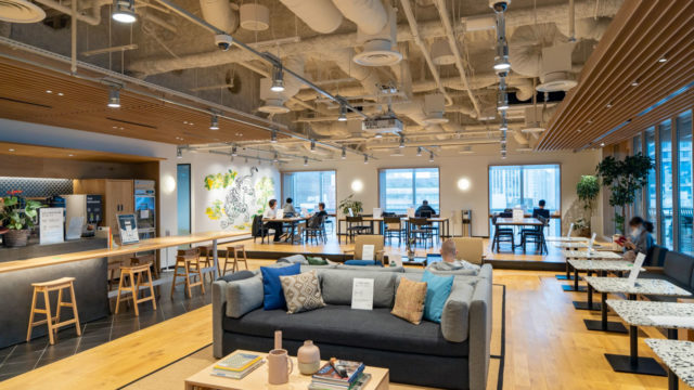 WeWorkが新料金プラン“オールアクセス”を開始！東京BRTで虎ノ門のWeWorkに行ってみた！【PR】 | とよすと -  毎日更新！豊洲エリアの今がわかる地域情報サイト