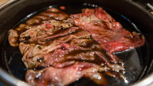 すき焼きを手軽にお腹いっぱい食べられる豊洲の 但馬屋 に行ったら 想像の10倍楽しい店だった カレーも野菜も食べ放題 とよすと