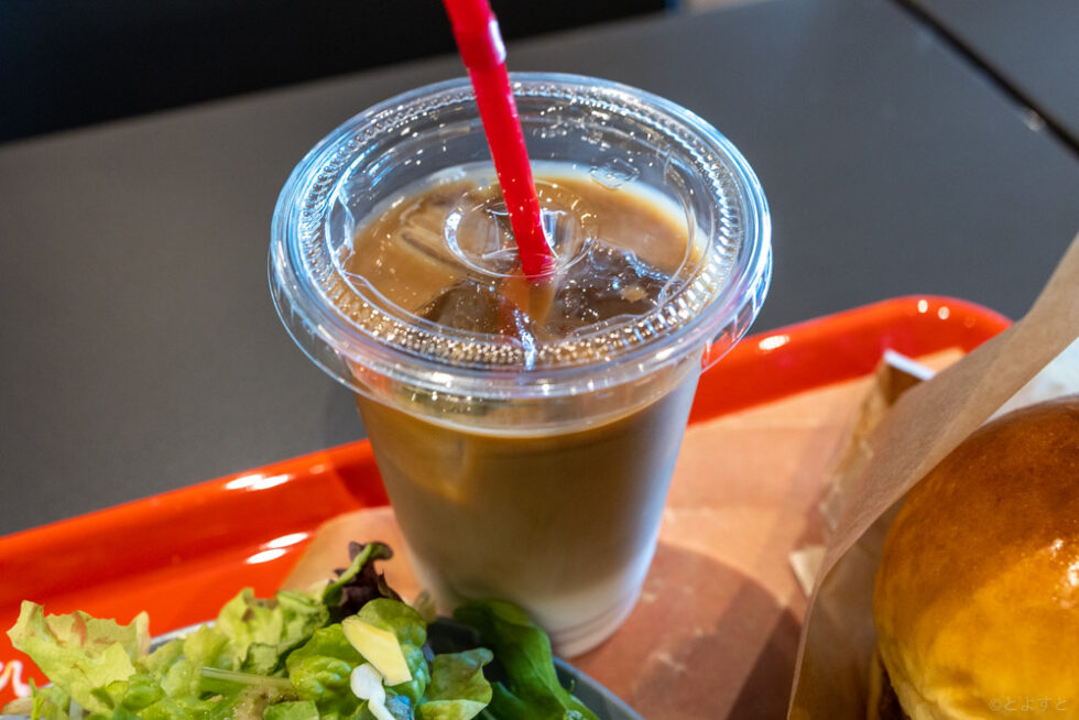 東京1号店、有明ガーデン「BRIDGE」で食べたベーコンチェダーチーズバーガーがさらにおトクになった件 とよすと 毎日更新！豊洲エリア