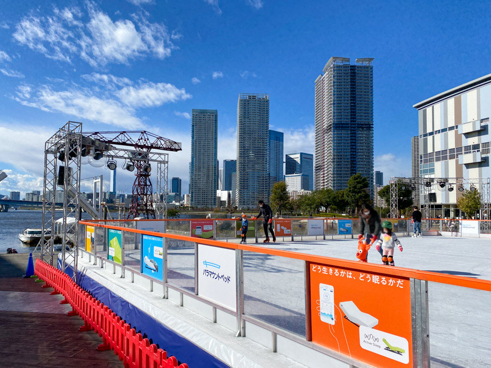2022年も実施！ららぽーと豊洲、本物の氷を使ったアイススケートリンクを期間限定オープン