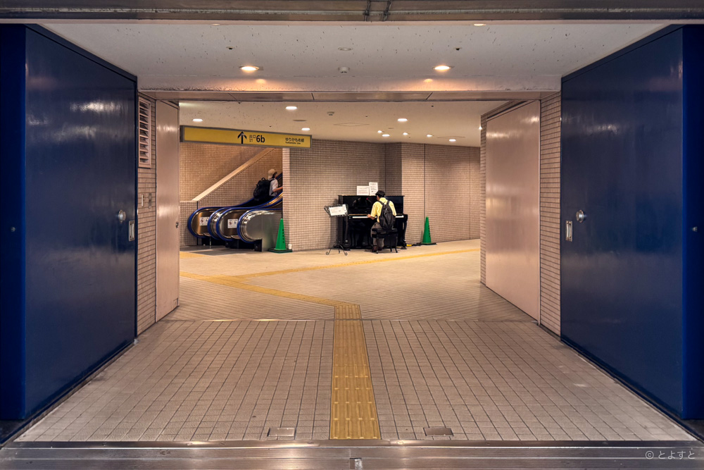 誰でも弾ける豊洲の「シエル街角ピアノ」、10月1日に無料のミニコンサートを開催！