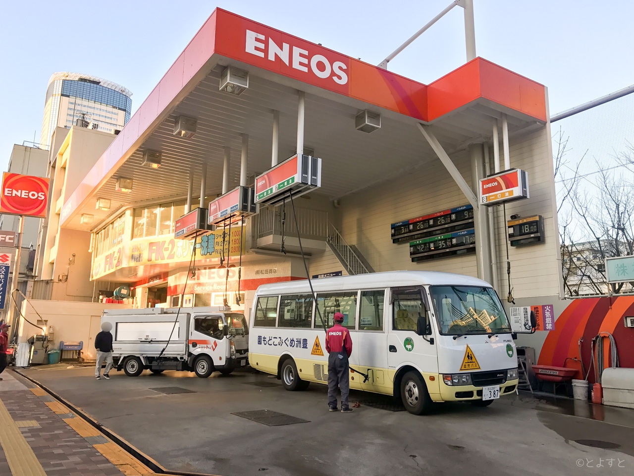 晴海通り沿いのガソリンスタンド「ENEOS 豊洲SS」（松田商店）が閉店へ