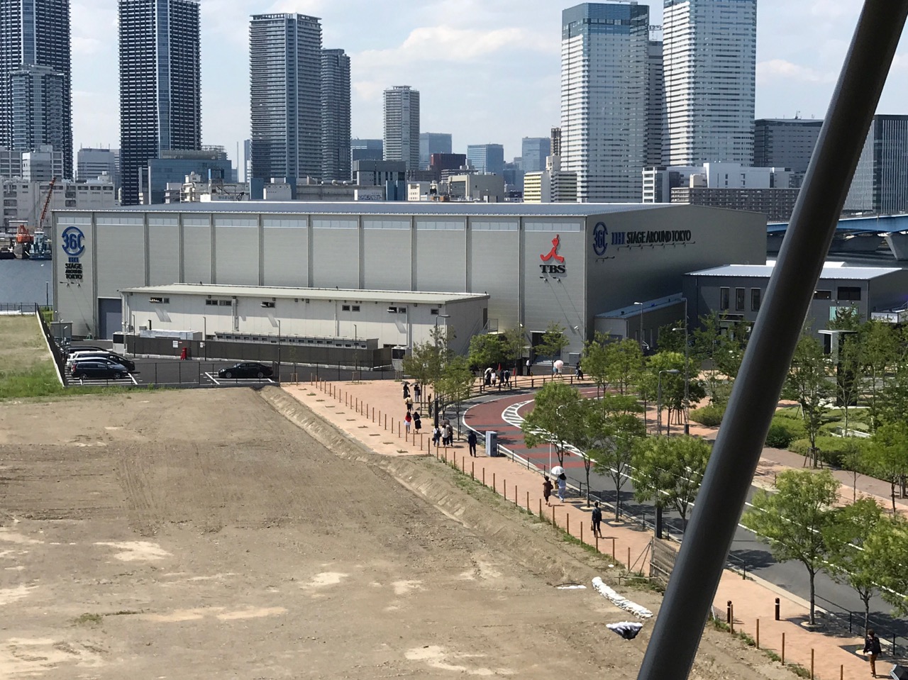 「IHIステージアラウンド東京」への行き方を写真で解説