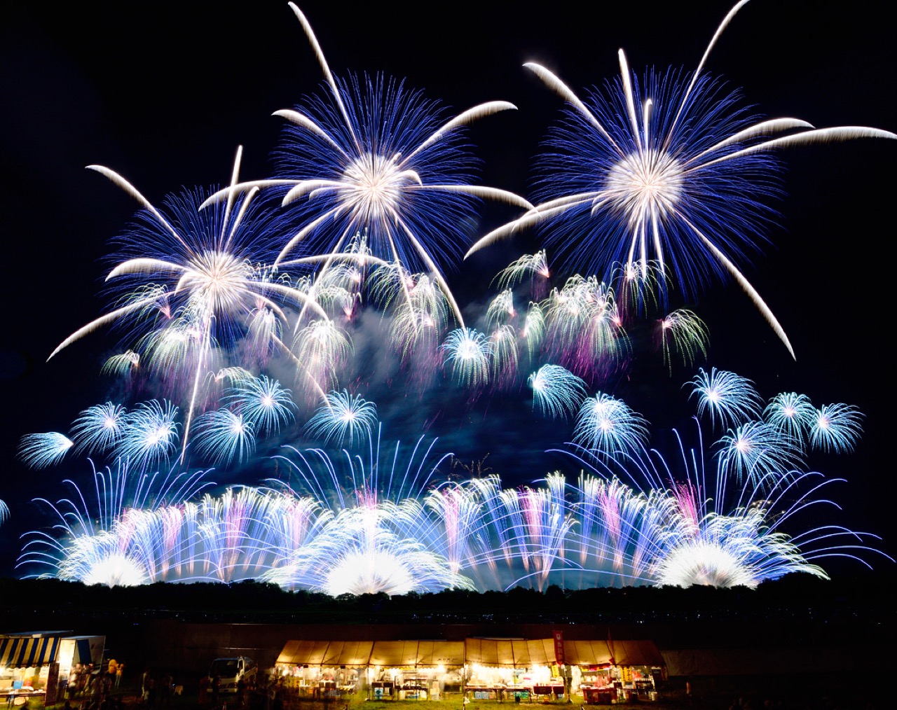 お台場で東京花火大祭18が開催決定 約12 000発 子どもがプログラミングした花火も打ち上げへ とよすと